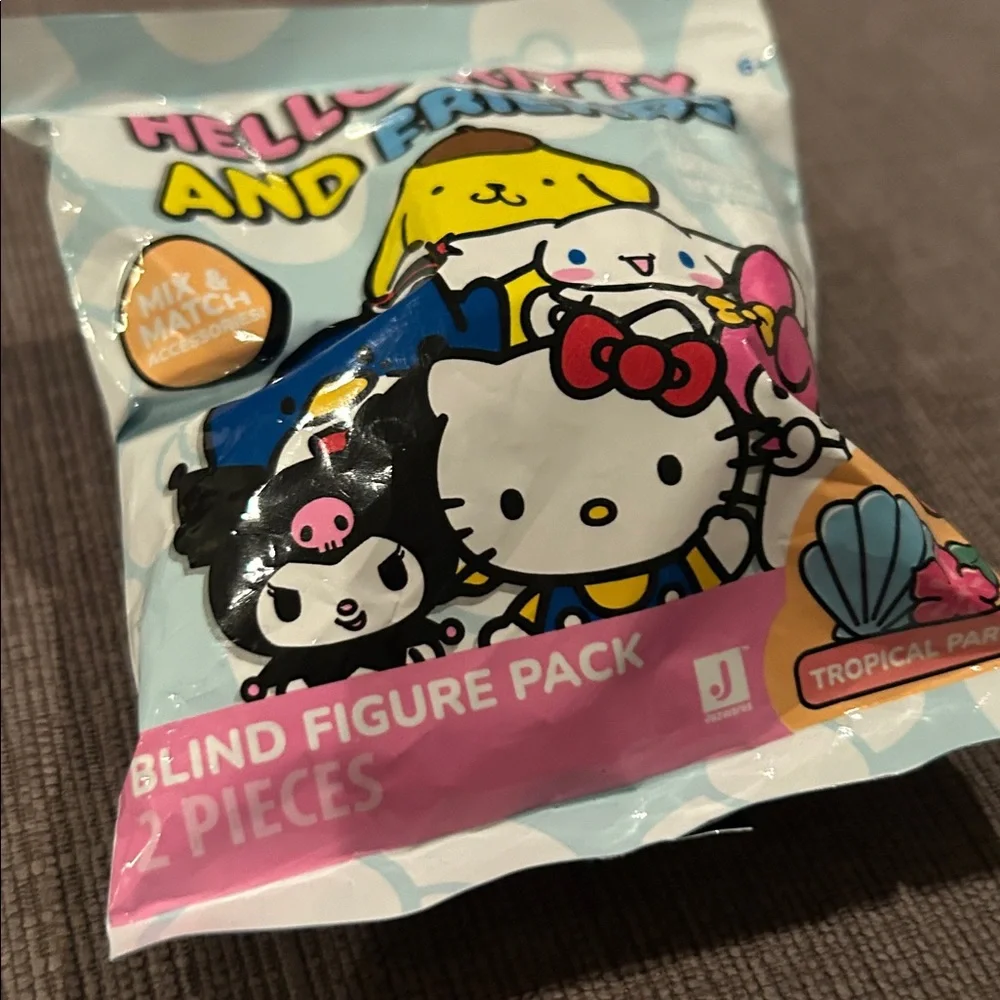 Hello Kitty and Friends Blind Figurine Pack Tropical Party NEW